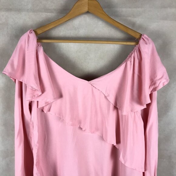 ONE HART Long Sleeve Pink Ruffled Top NWT M - Picture 11 of 12